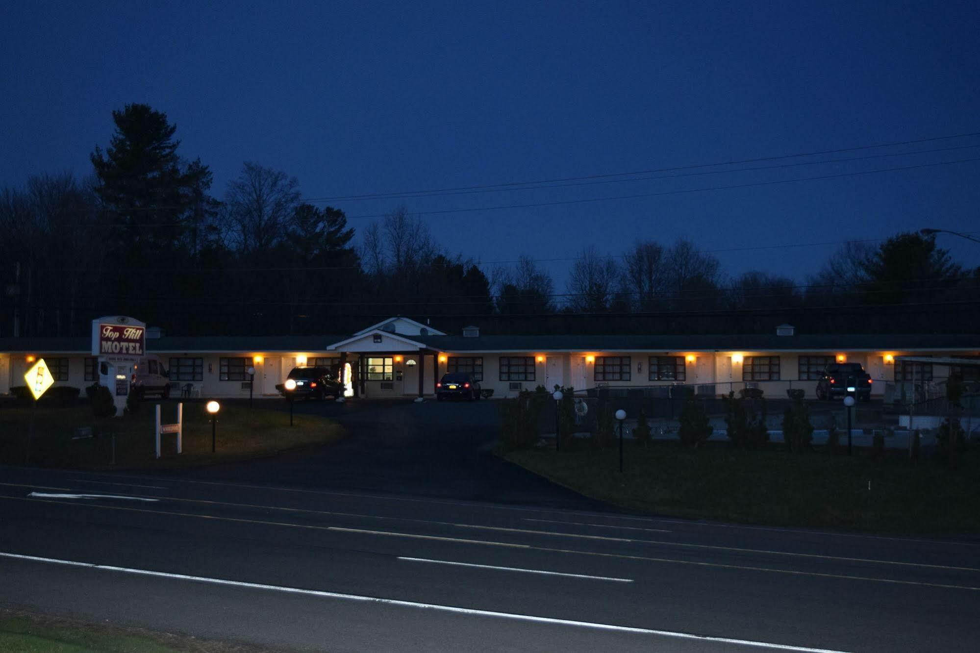Top Hill Motel Saratoga Springs Dış mekan fotoğraf